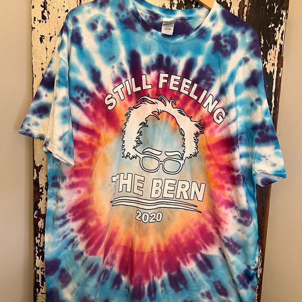 NWOT Still Feeling The Bern 2020 tie dyed T-shirt. Unisex.  2XL.